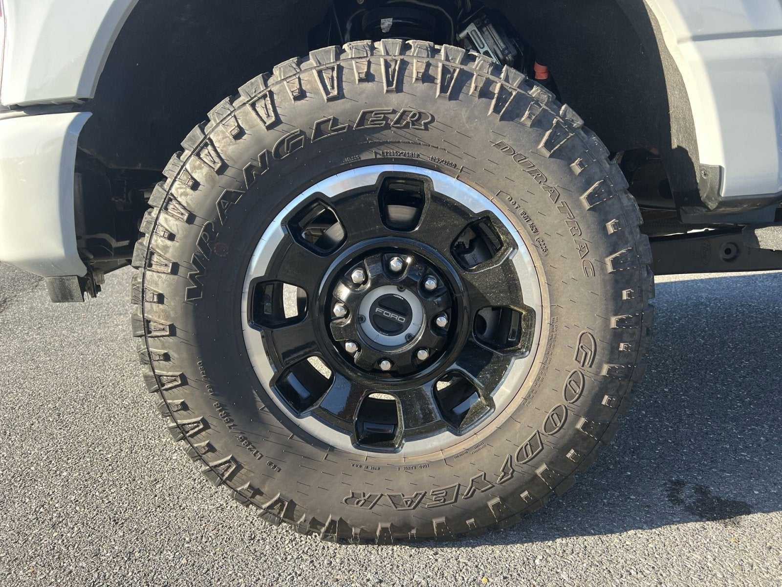 2025 Ford F-350SD Platinum