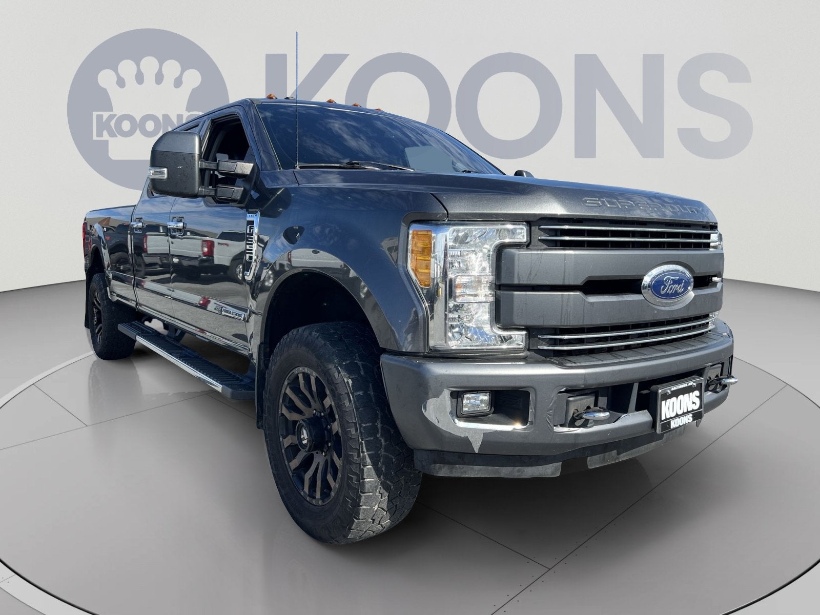 2017 Ford F-350SD Lariat