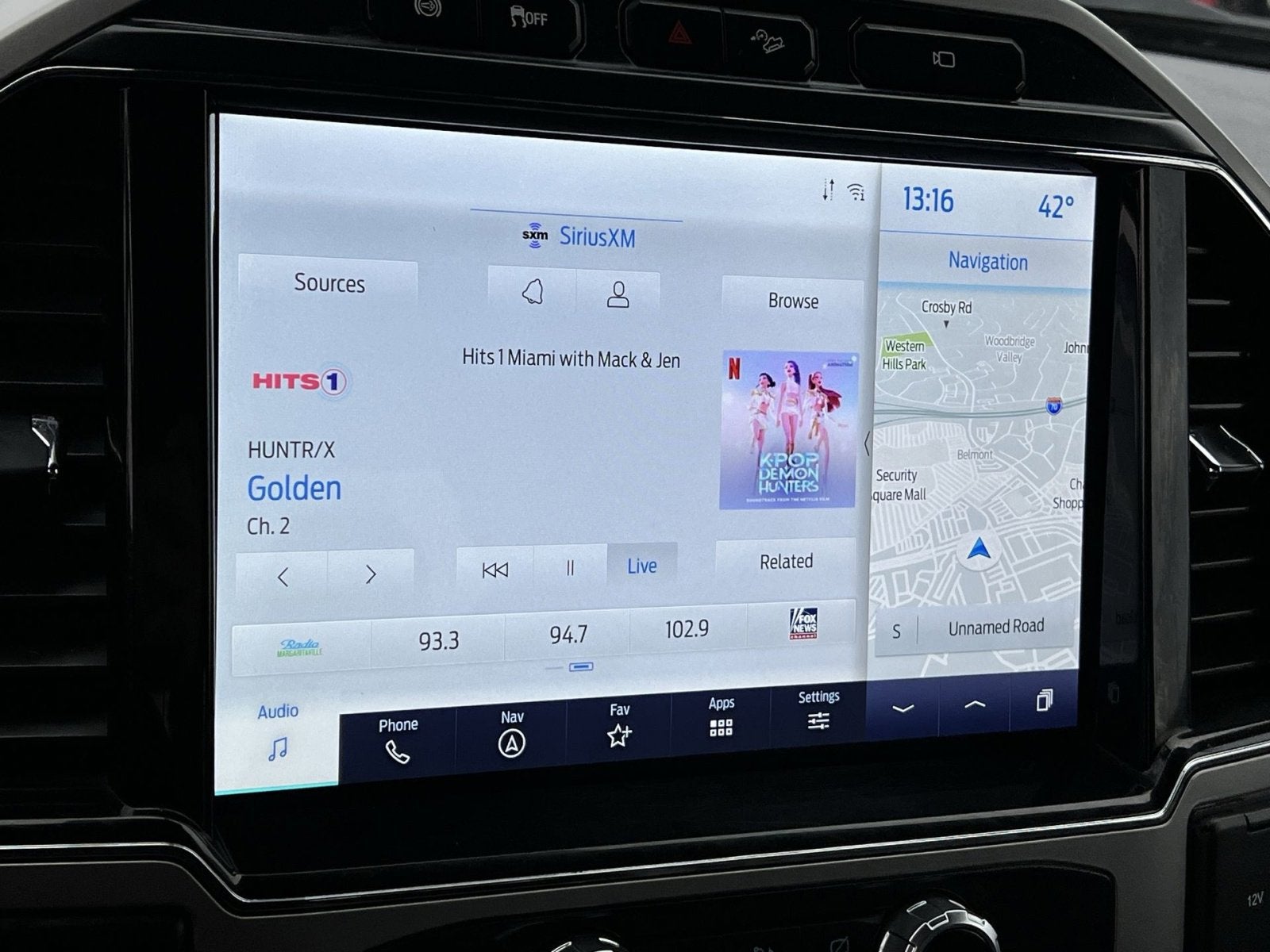 2022 Ford F-350SD Lariat