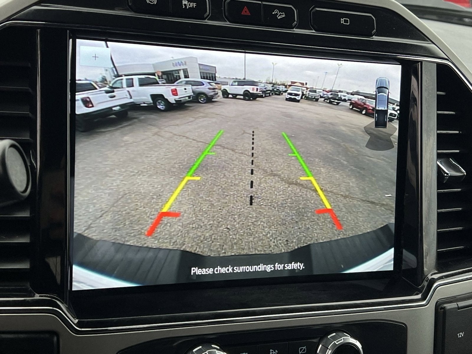 2022 Ford F-350SD Lariat