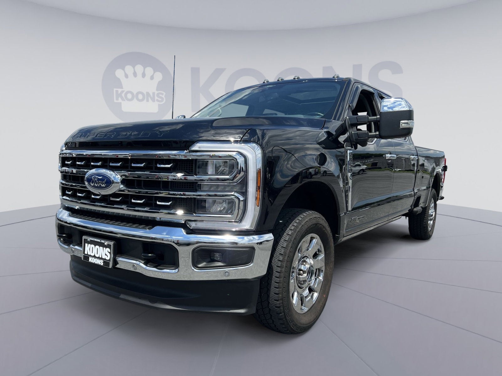 2025 Ford F-350SD Lariat