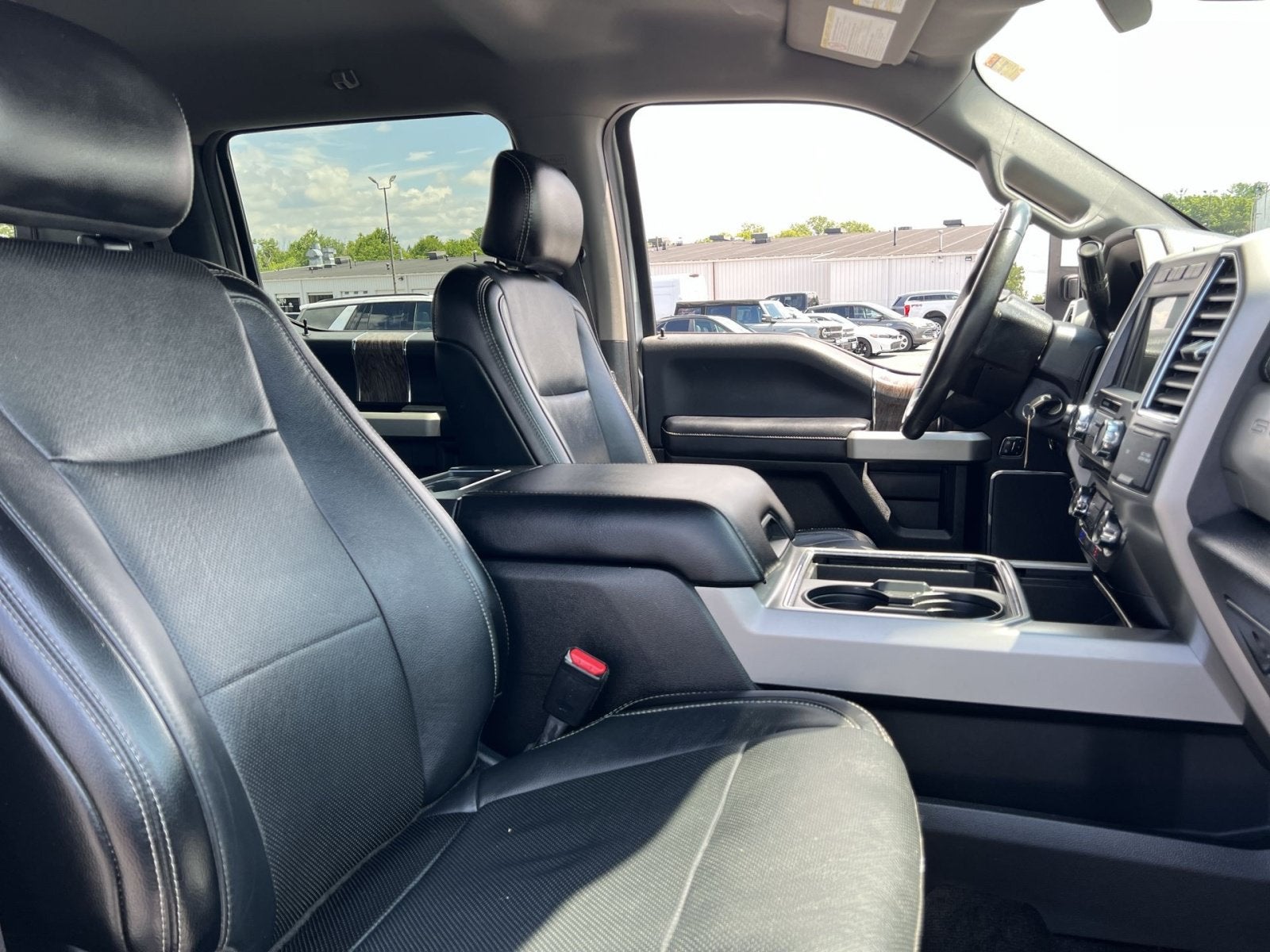 2017 Ford F-350SD Lariat