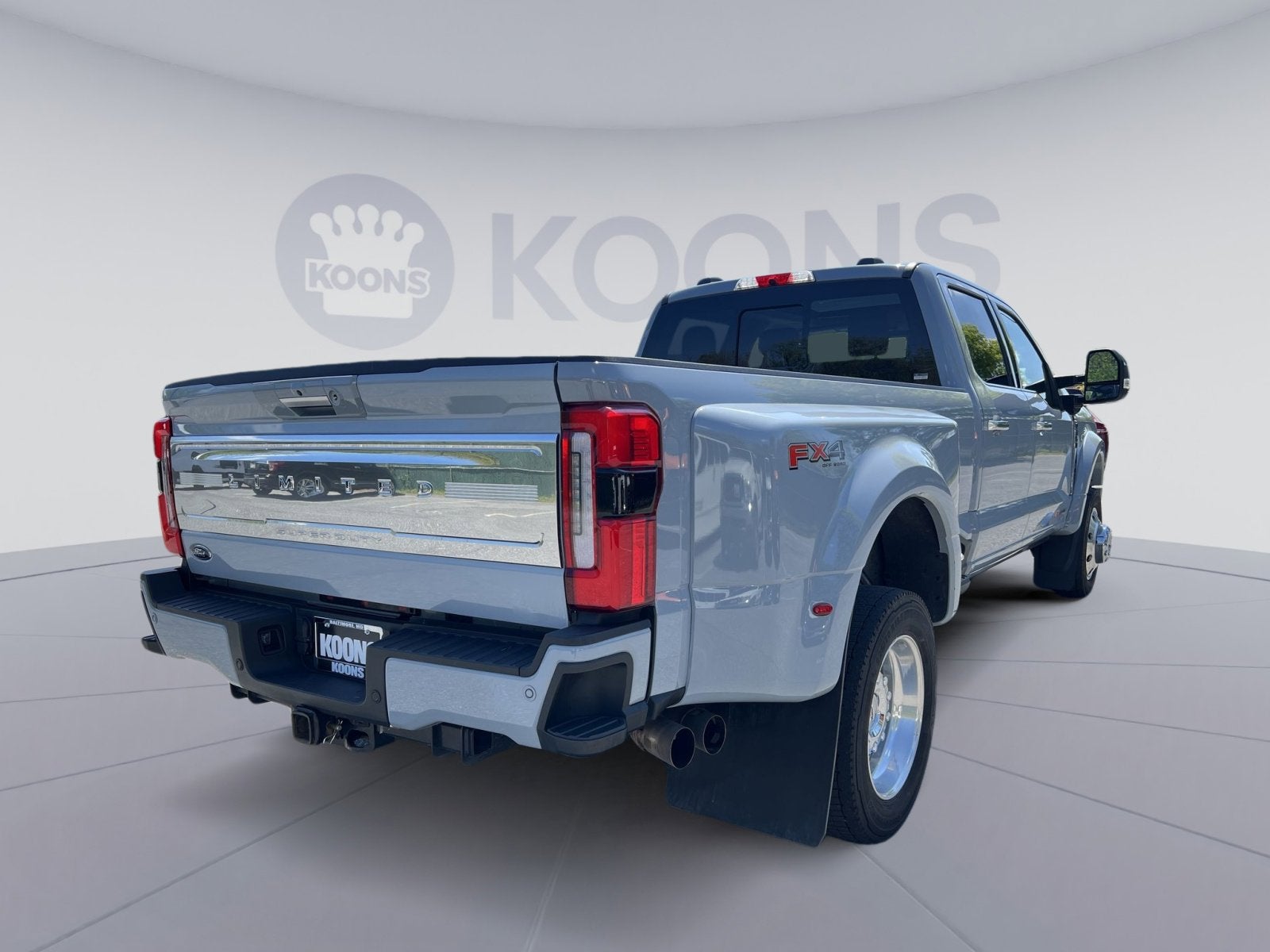 2024 Ford F-450SD Limited