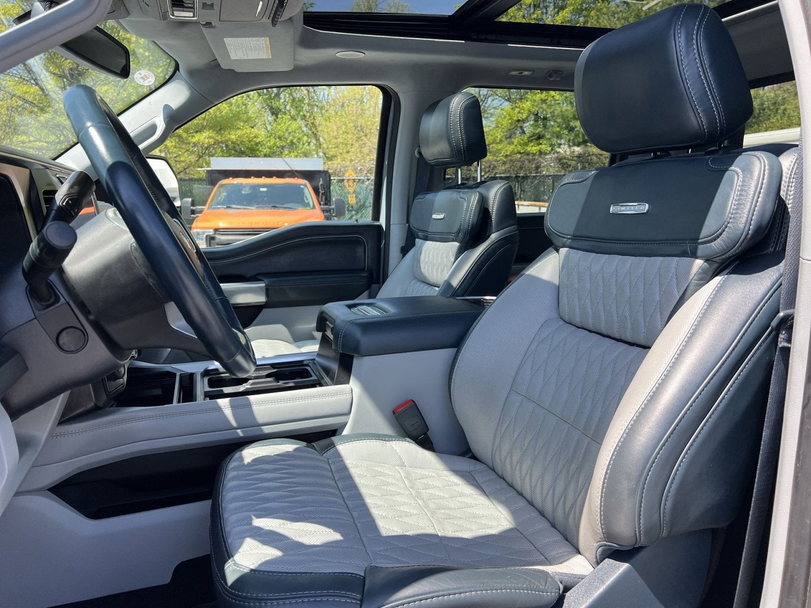 2024 Ford F-450SD Limited