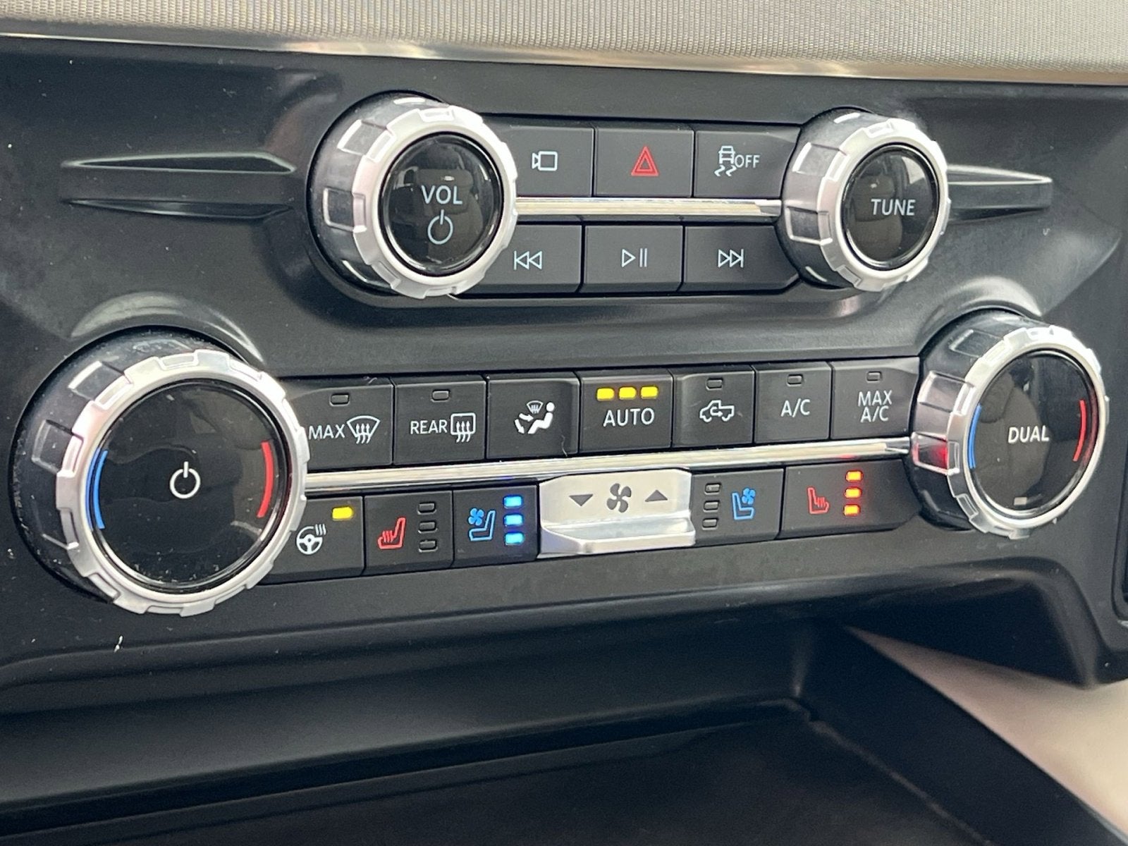 2025 Ford F-450SD Platinum