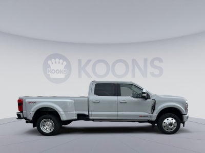 2025 Ford F-450SD Platinum
