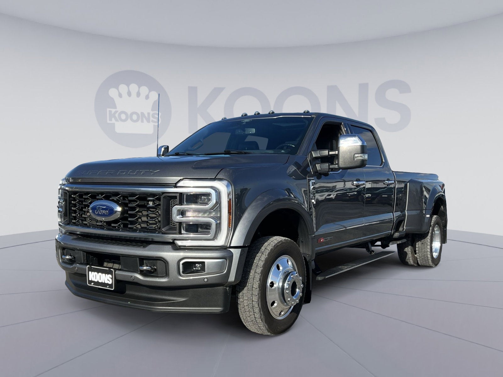2024 Ford F-450SD Platinum