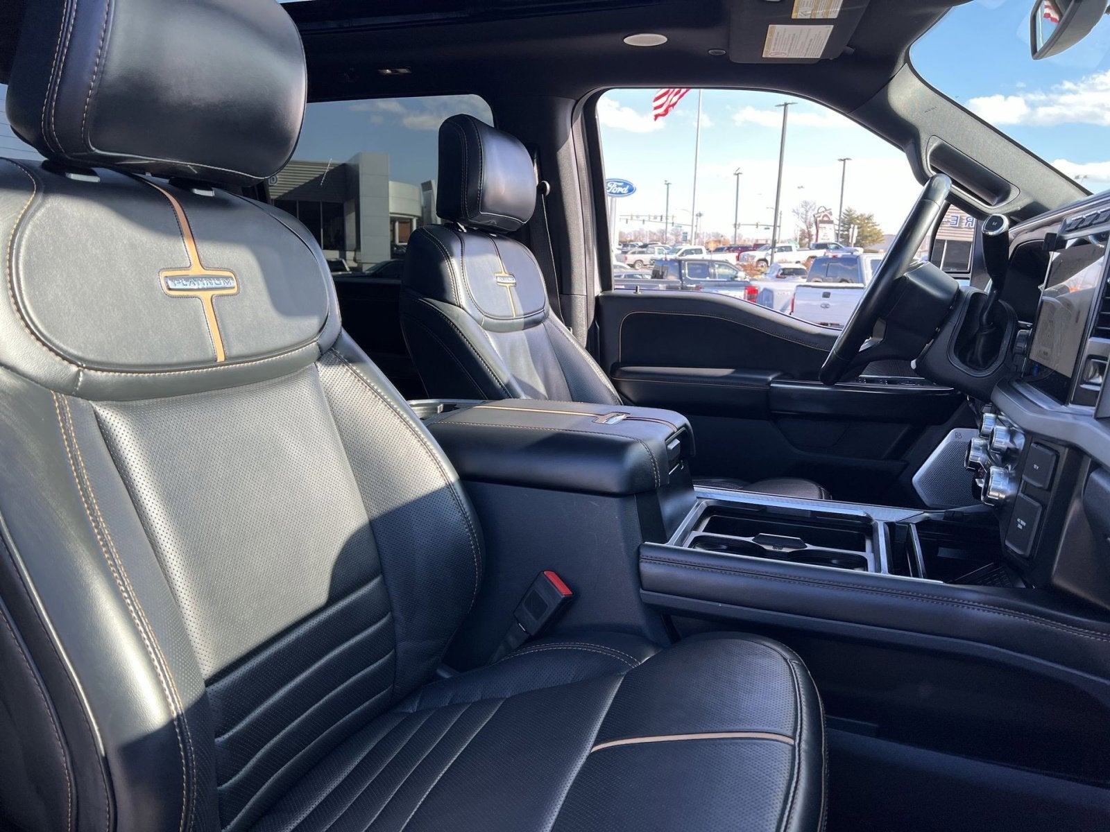 2024 Ford F-450SD Platinum