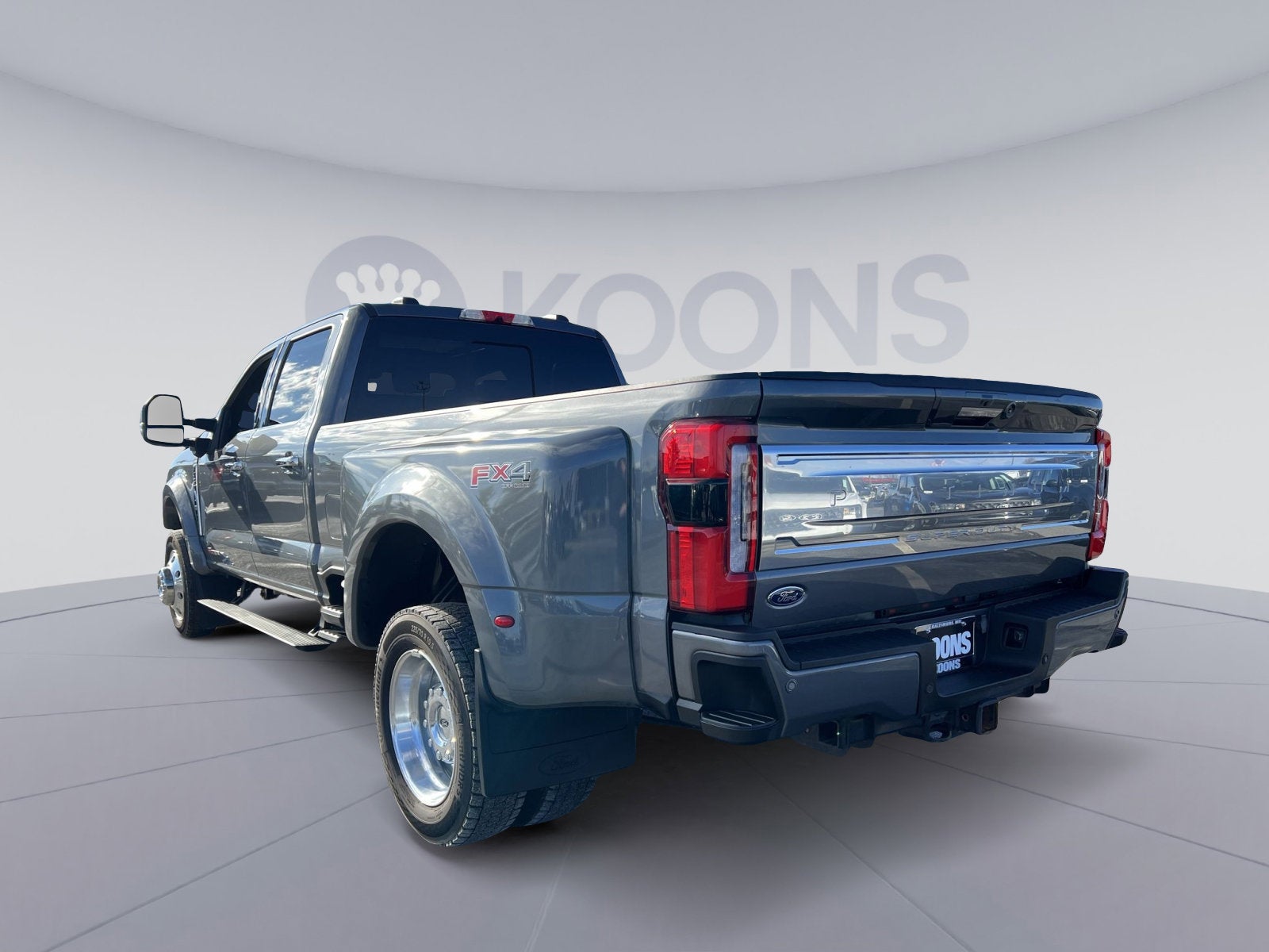 2024 Ford F-450SD Platinum