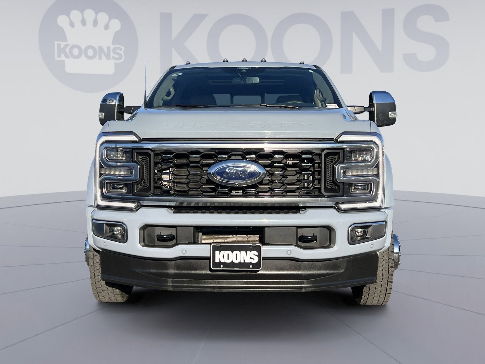 2025 Ford F-450SD Platinum