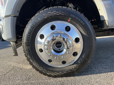 2025 Ford F-450SD Platinum