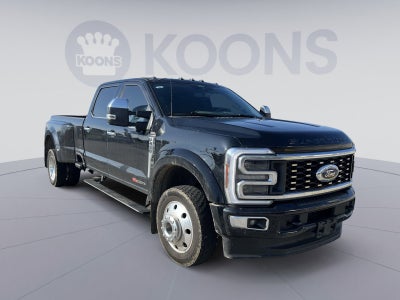 2025 Ford F-450SD Platinum