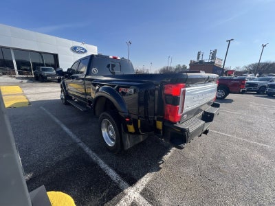 2025 Ford F-450SD Platinum