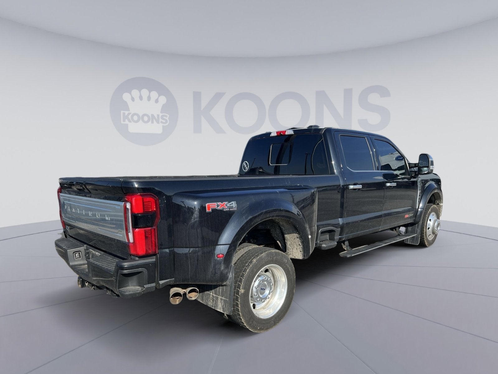 2025 Ford F-450SD Platinum