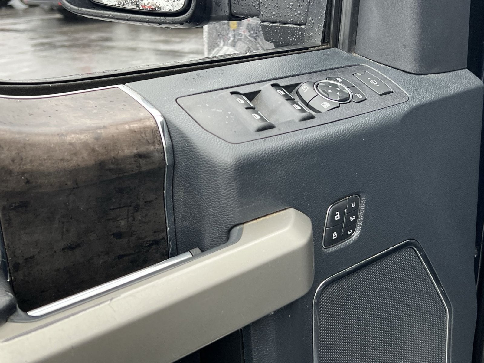 2022 Ford F-450SD Lariat