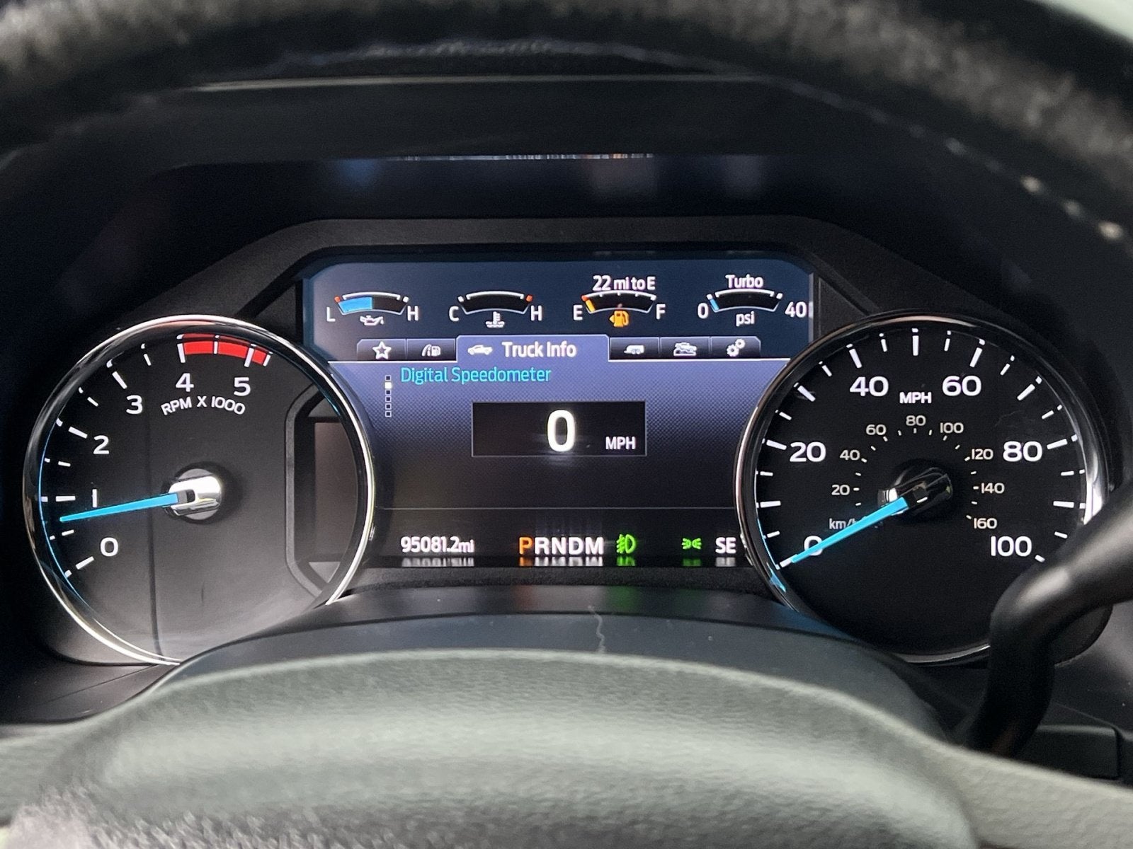 2022 Ford F-450SD Lariat