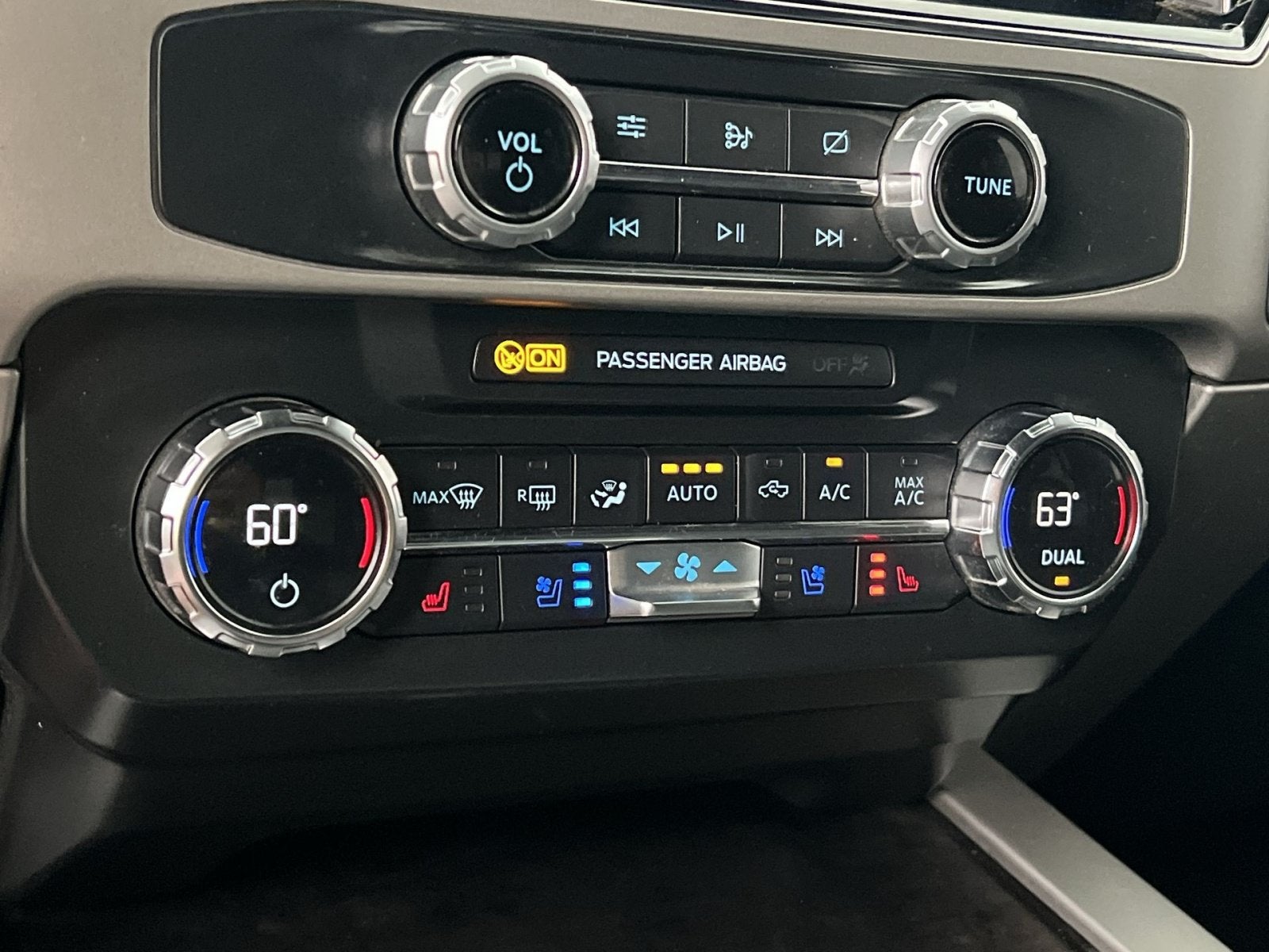 2022 Ford F-450SD Lariat