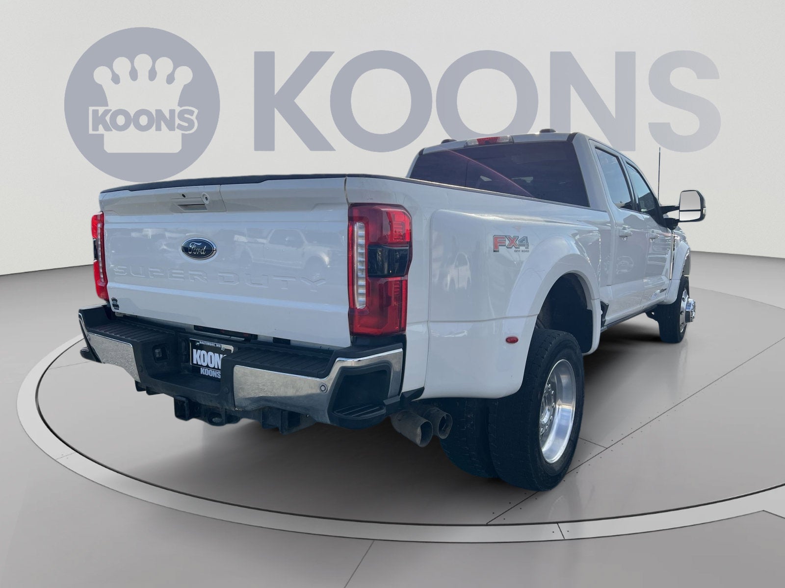 2024 Ford F-450SD Lariat