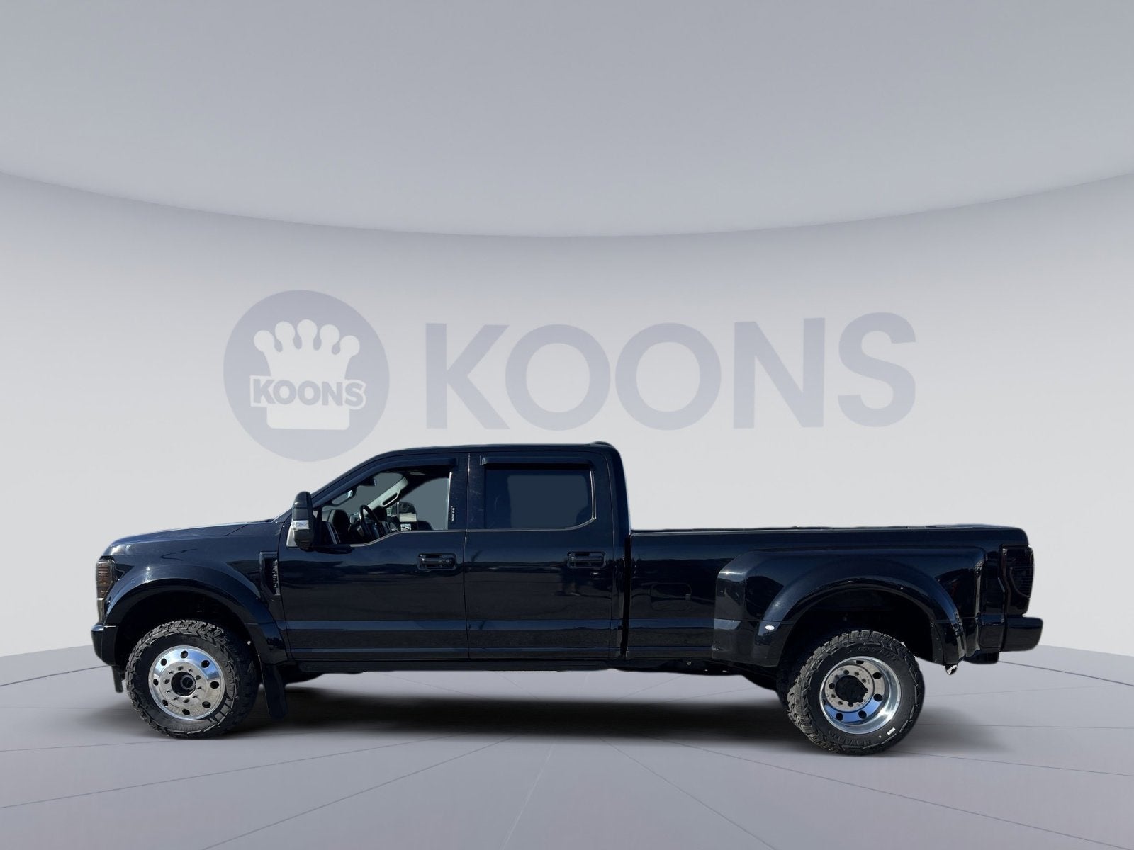 2020 Ford F-450SD Platinum