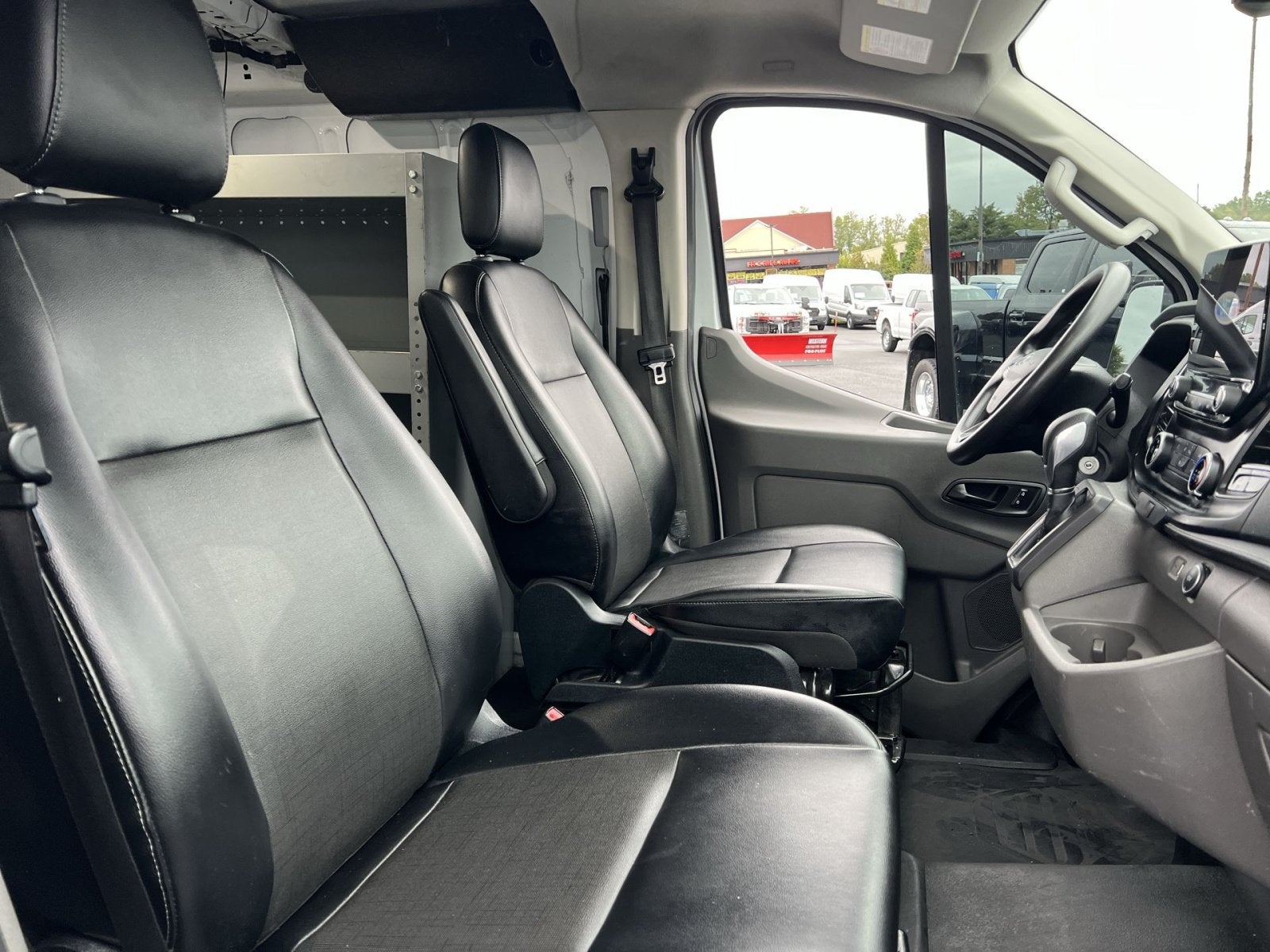 2022 Ford Transit-250 Base