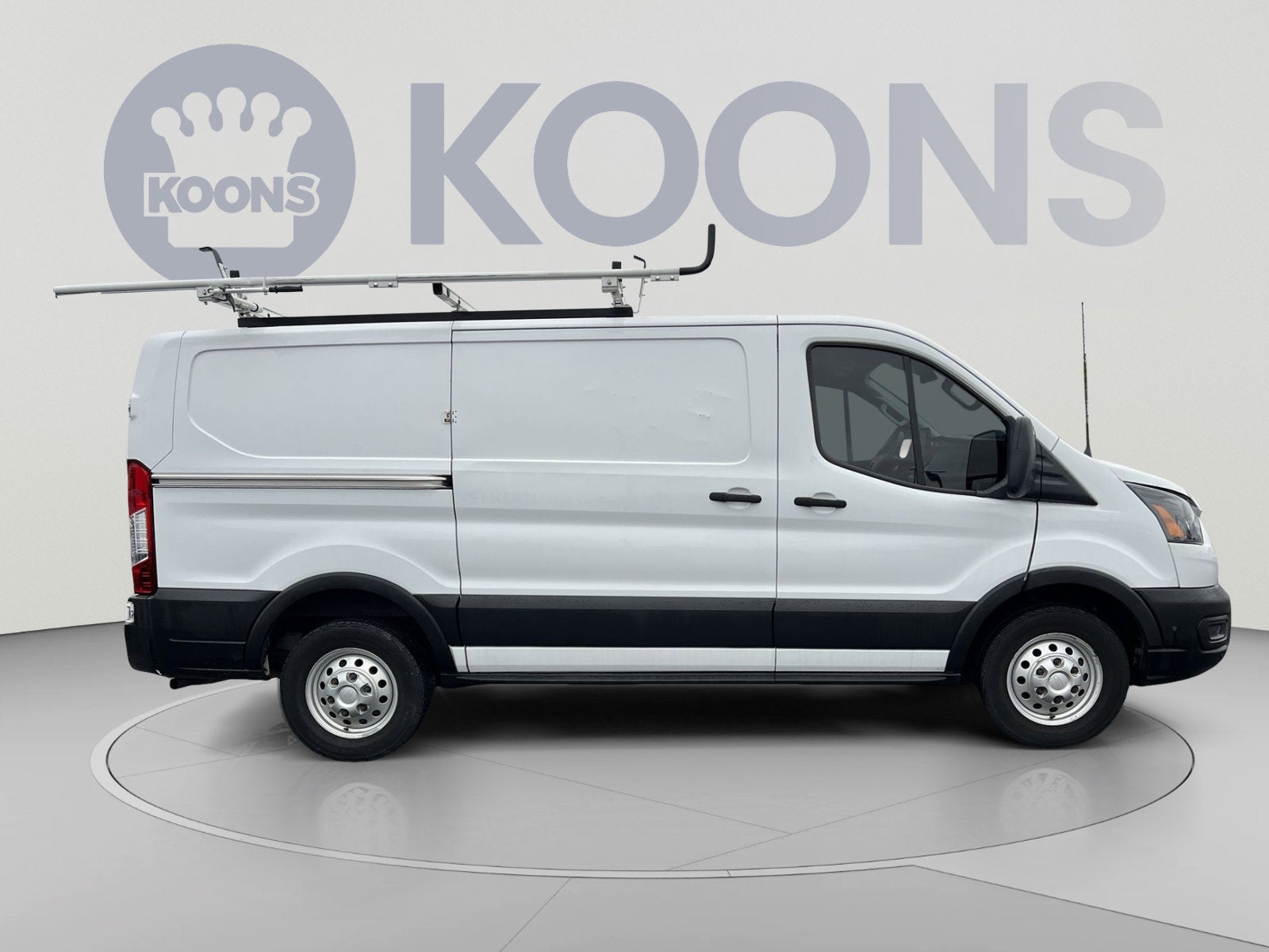 2022 Ford Transit-250 Base