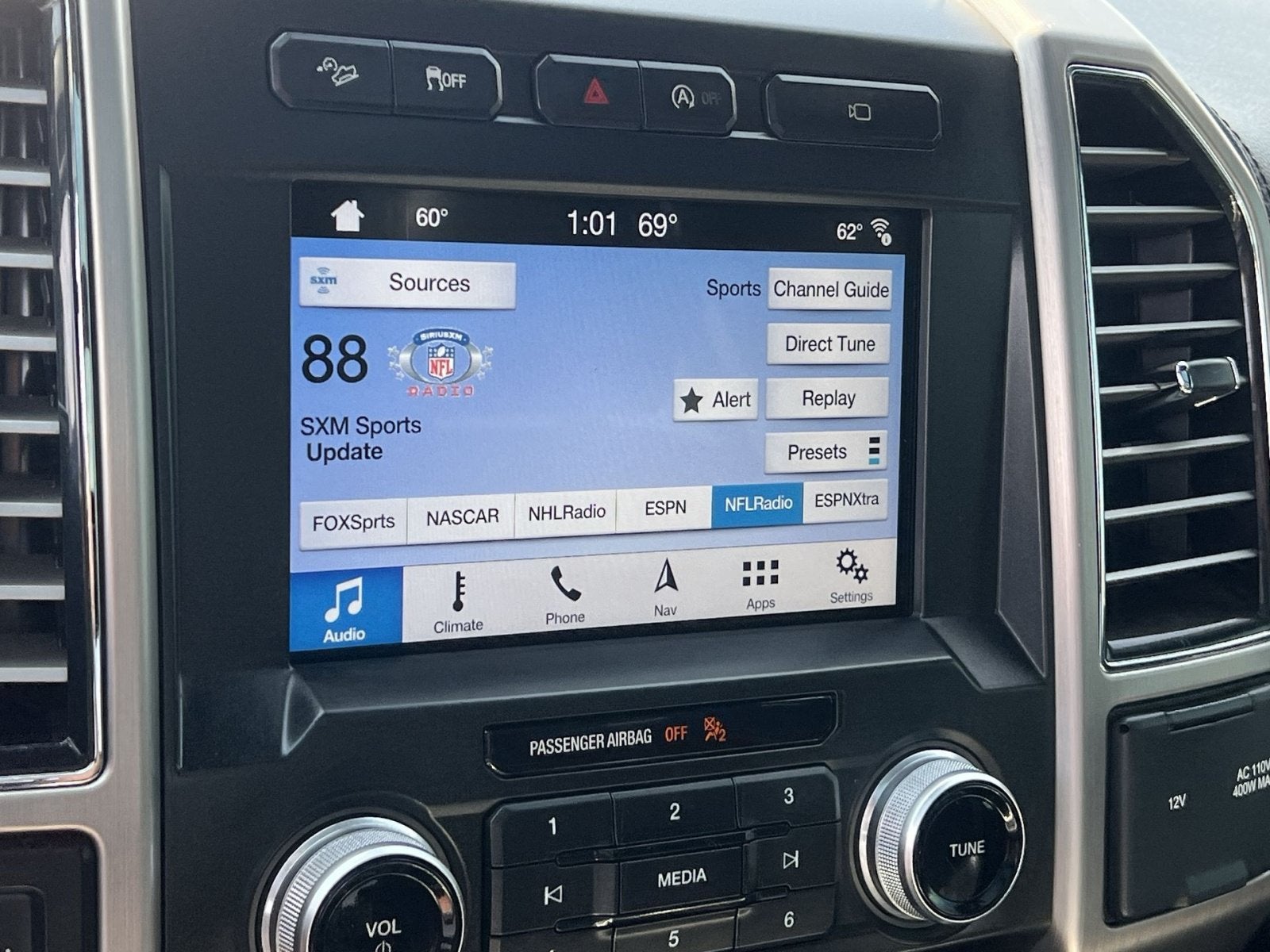 2017 Ford F-150 Platinum