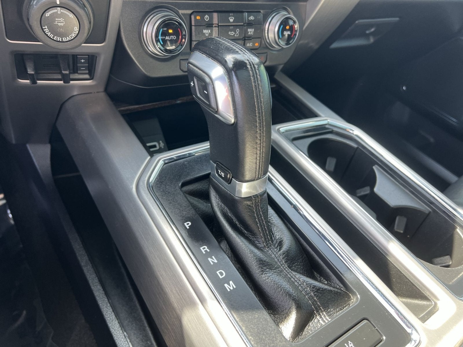 2017 Ford F-150 Platinum