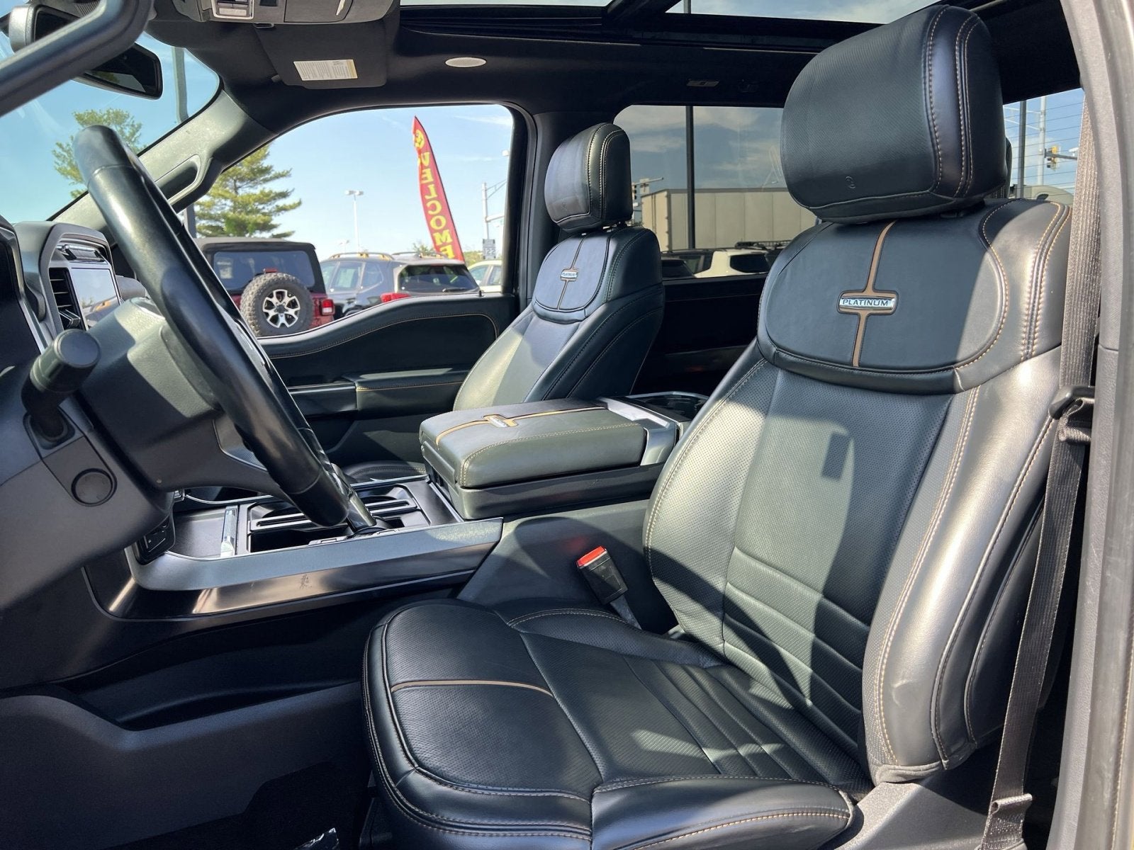 2022 Ford F-150 Platinum