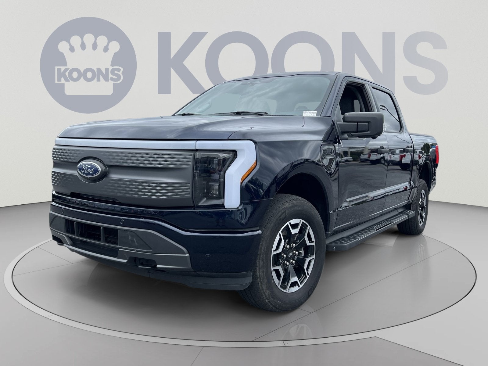 2023 Ford F-150 Lightning XLT