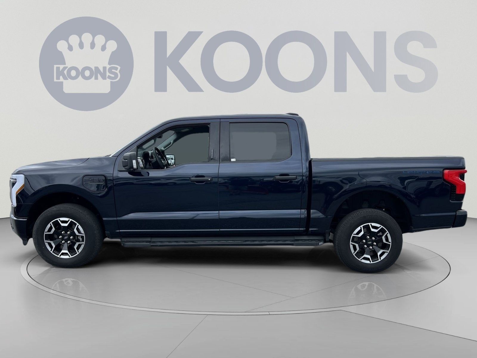 2023 Ford F-150 Lightning XLT