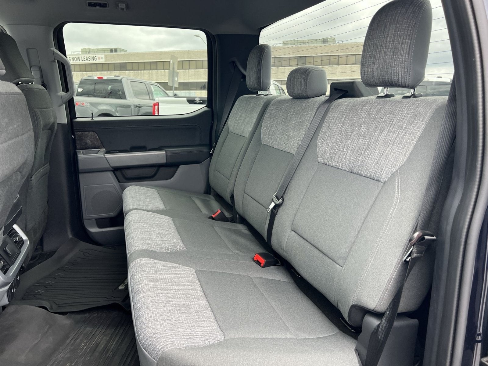 2023 Ford F-150 Lightning XLT