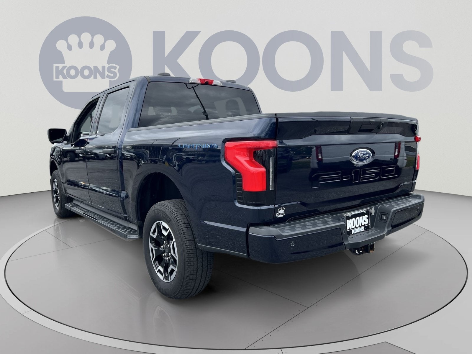 2023 Ford F-150 Lightning XLT