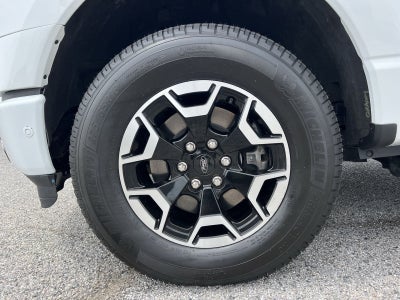 2022 Ford F-150 Lightning XLT