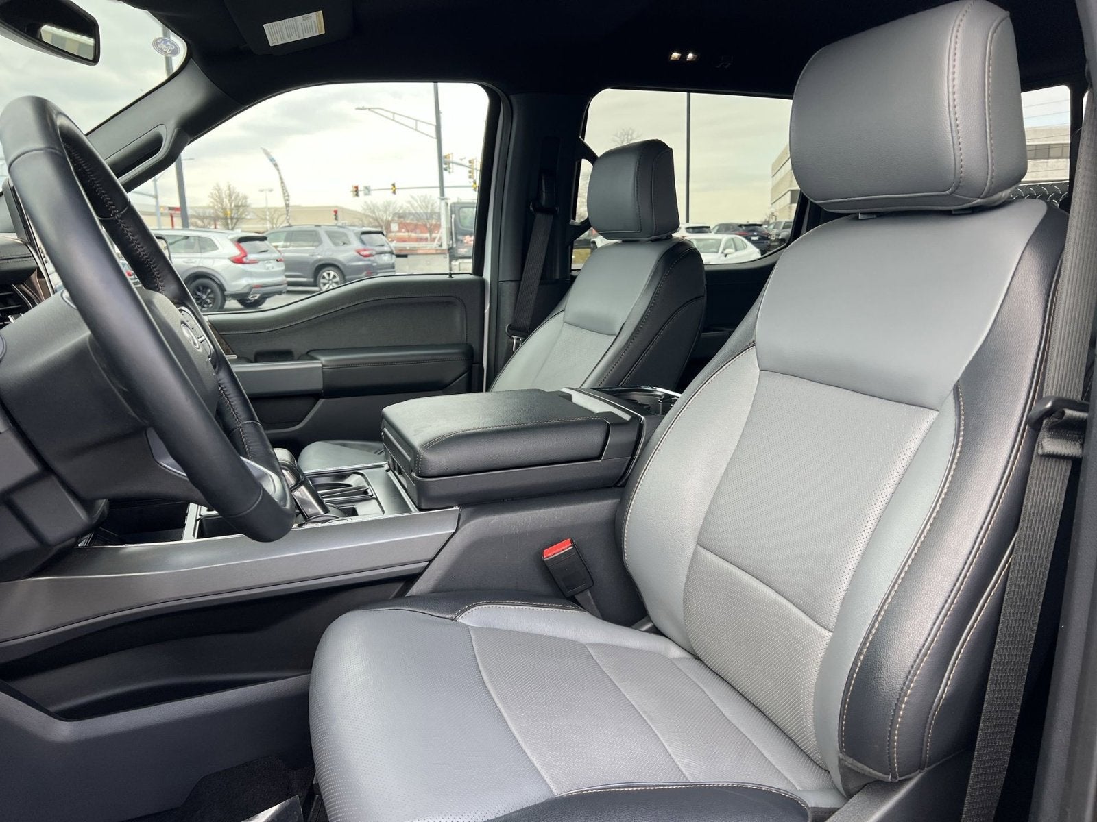 2023 Ford F-150 Lightning Lariat