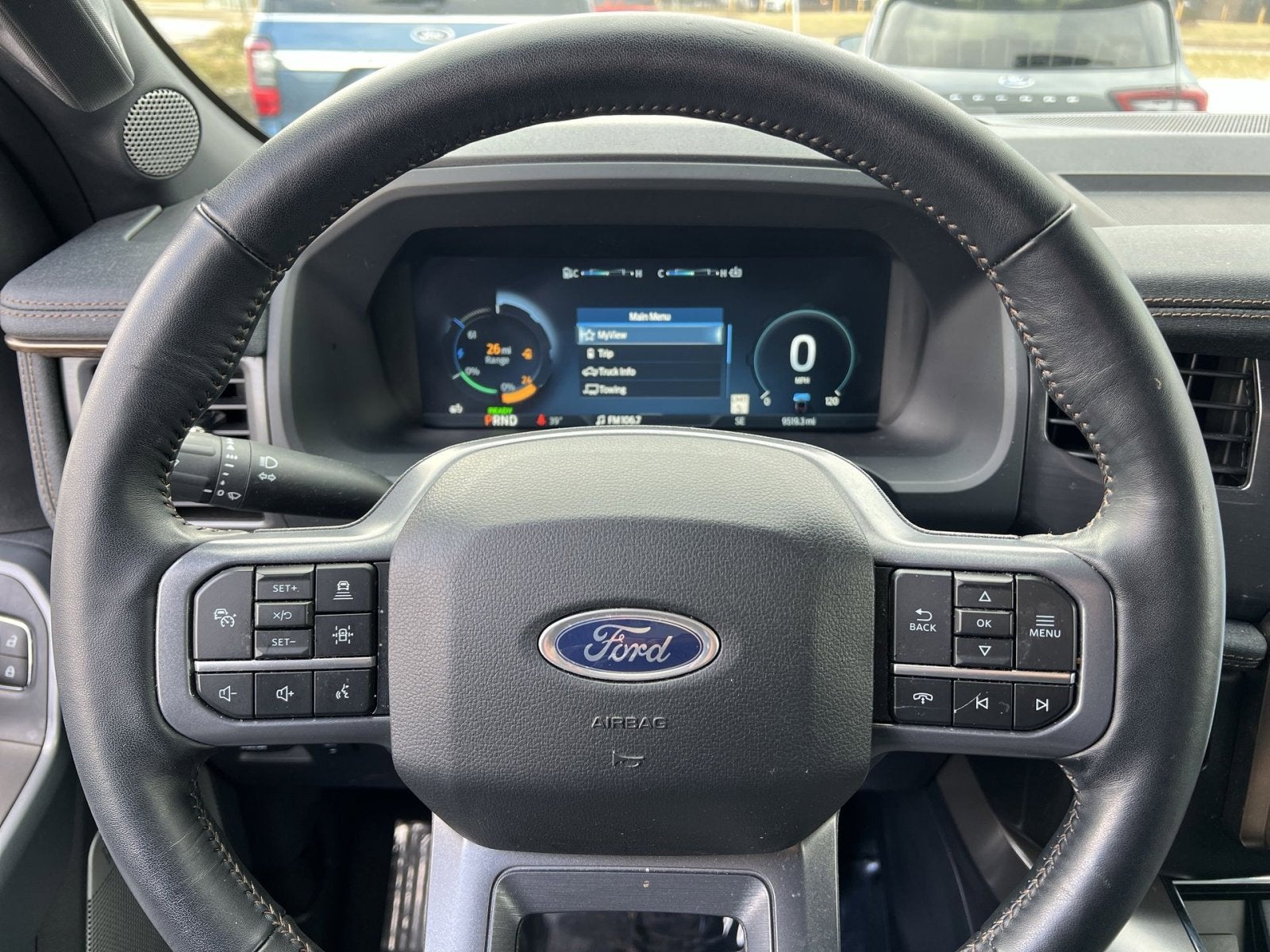 2023 Ford F-150 Lightning Lariat