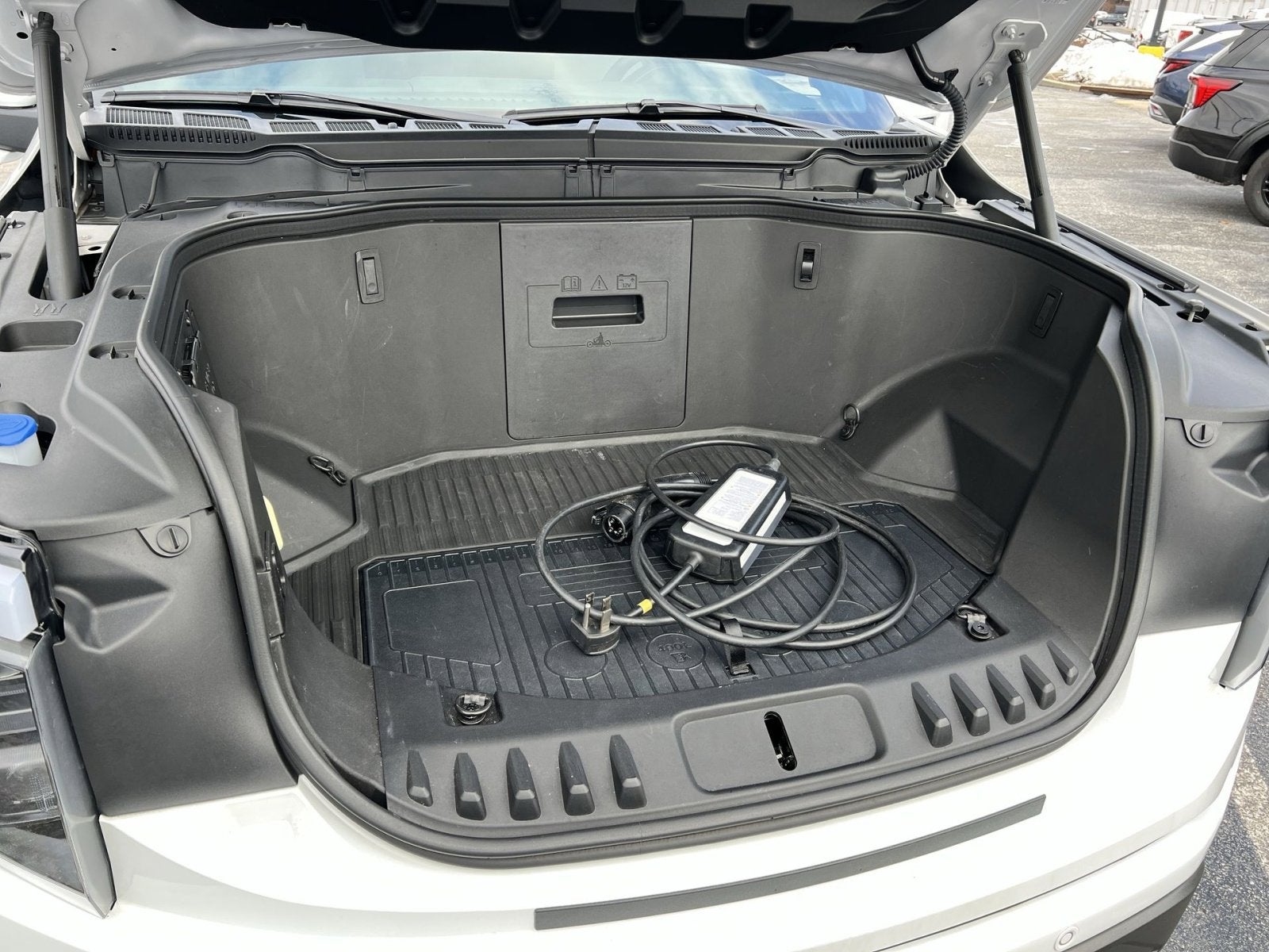 2023 Ford F-150 Lightning Lariat