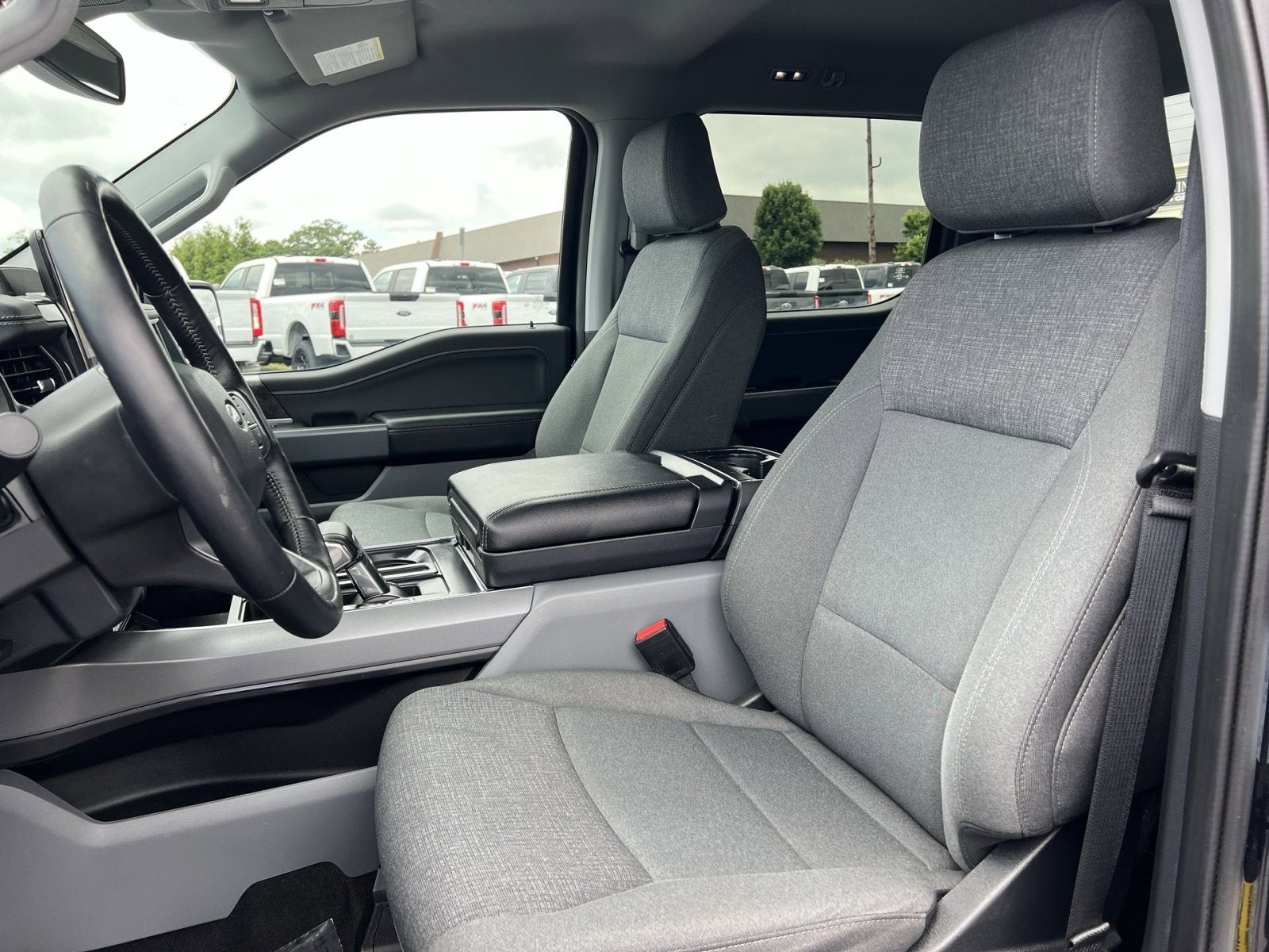 2024 Ford F-150 Lightning Flash