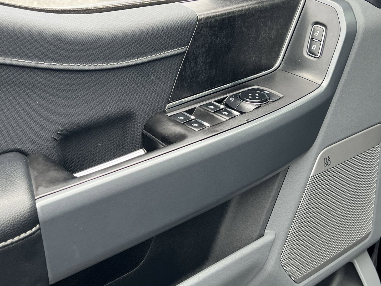 2024 Ford F-150 Lightning Flash