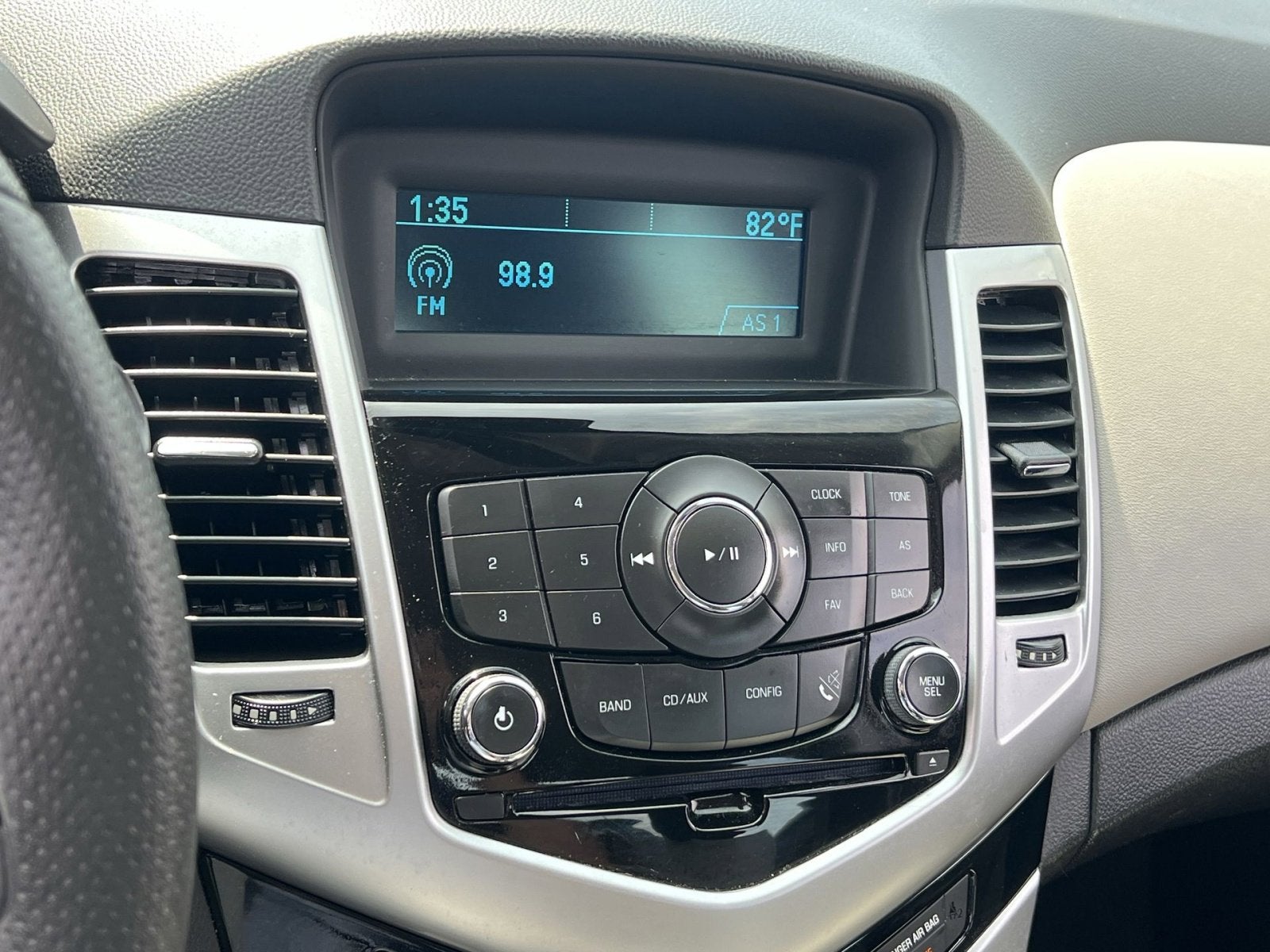 2015 Chevrolet Cruze LS