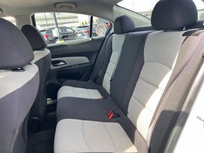 2015 Chevrolet Cruze LS