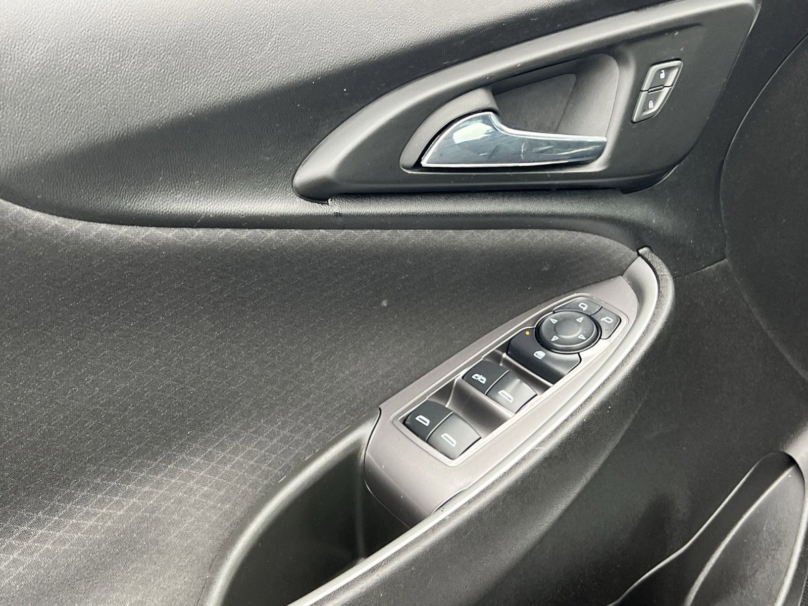 2023 Chevrolet Malibu LT w/1LT