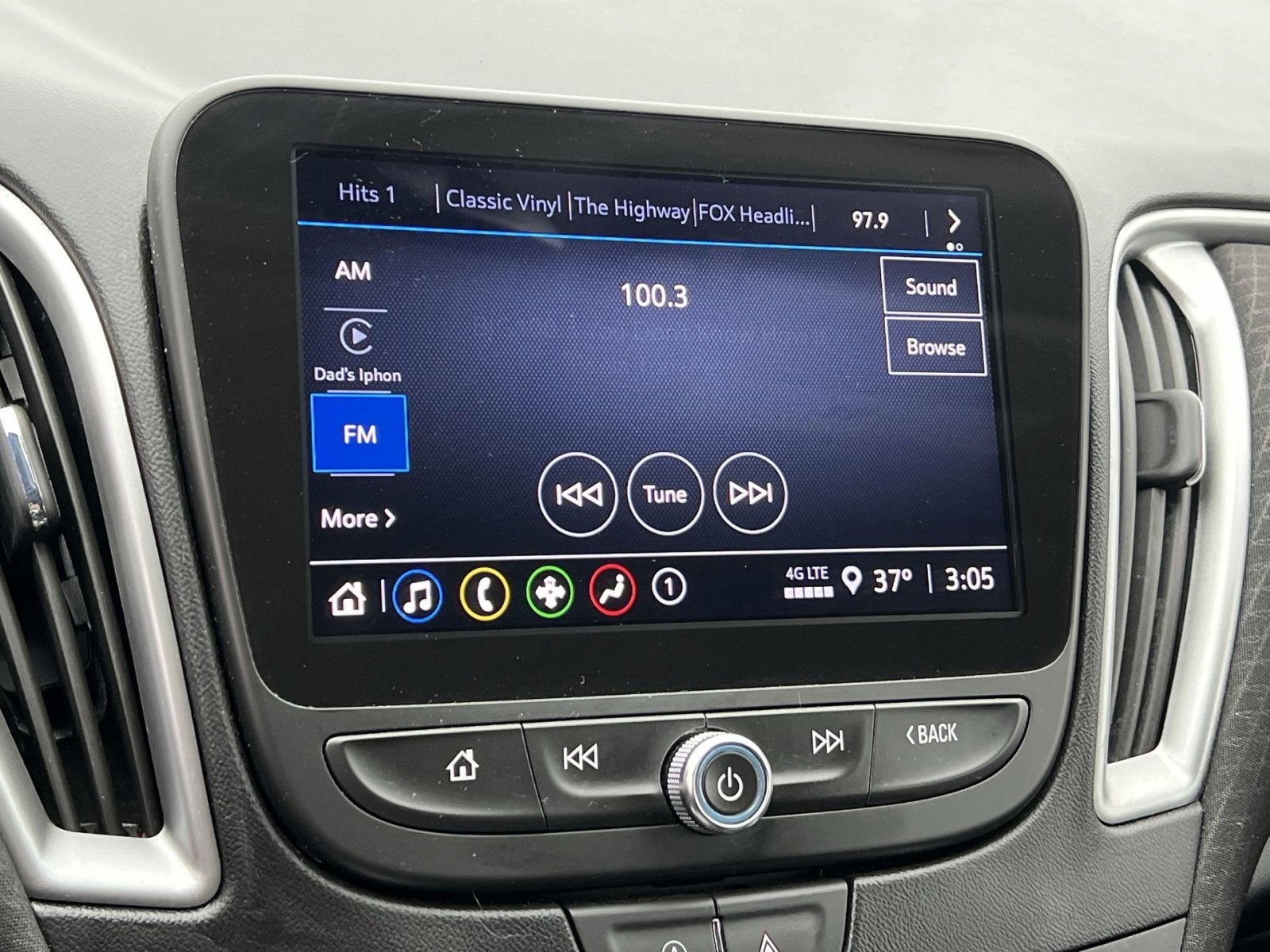 2023 Chevrolet Malibu LT w/1LT