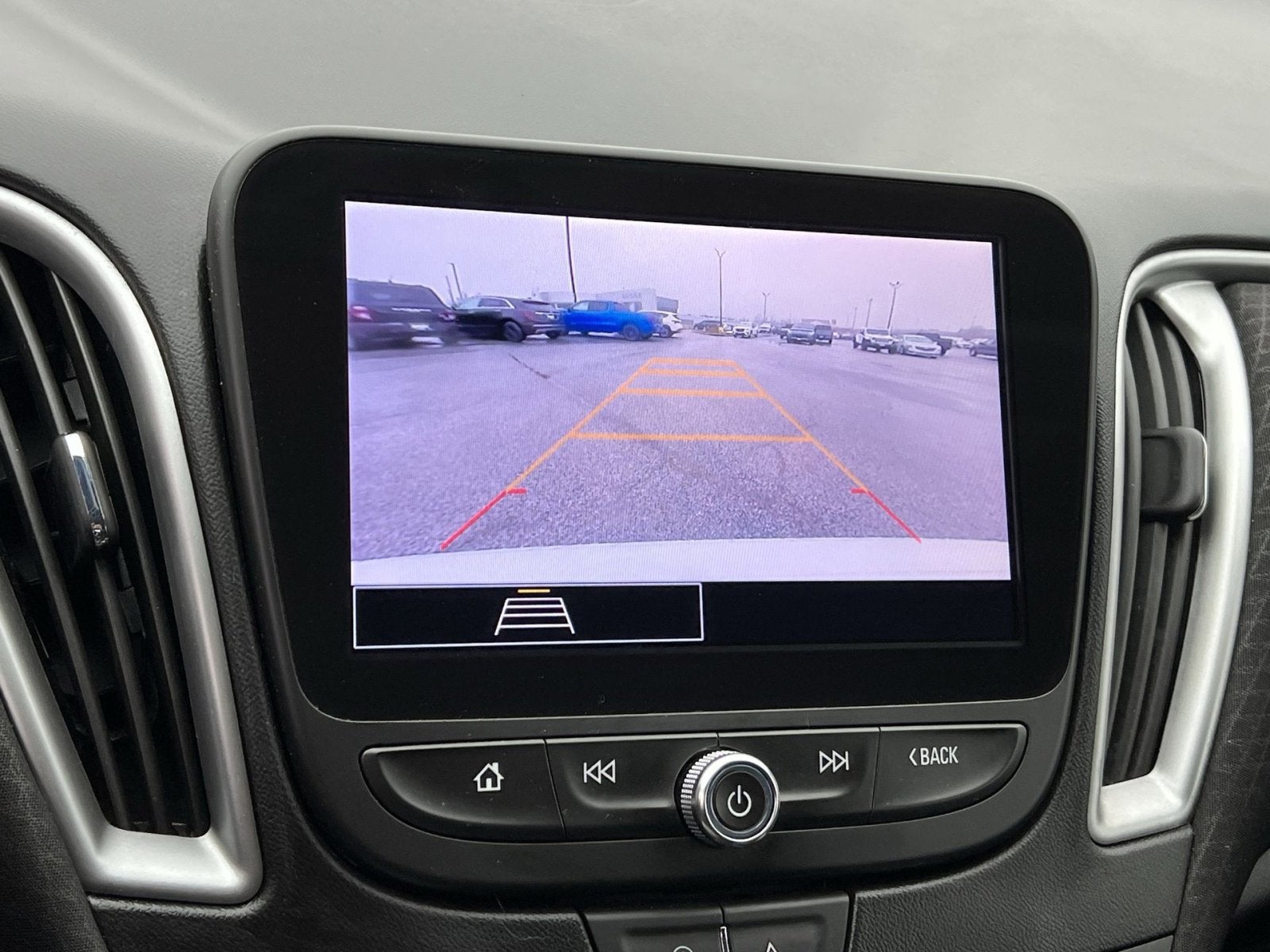 2023 Chevrolet Malibu LT w/1LT