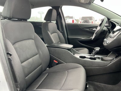 2023 Chevrolet Malibu LT w/1LT