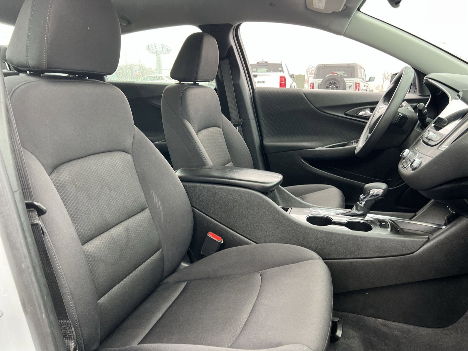 2023 Chevrolet Malibu LT w/1LT