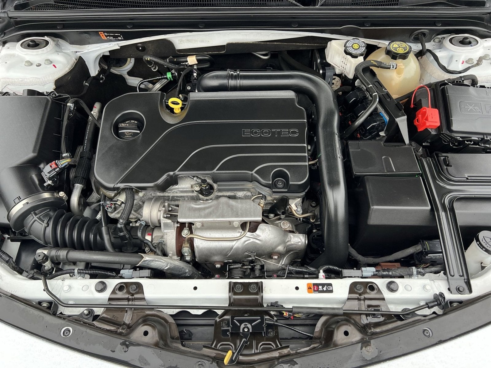 2023 Chevrolet Malibu LT w/1LT