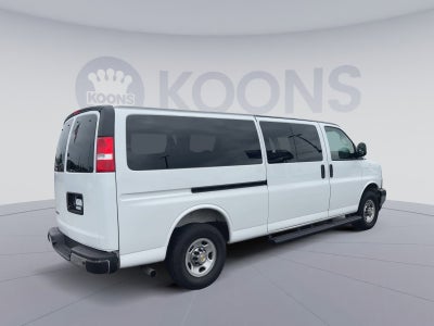 2025 Chevrolet Express 3500 LT