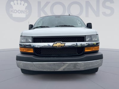 2025 Chevrolet Express 3500 LT