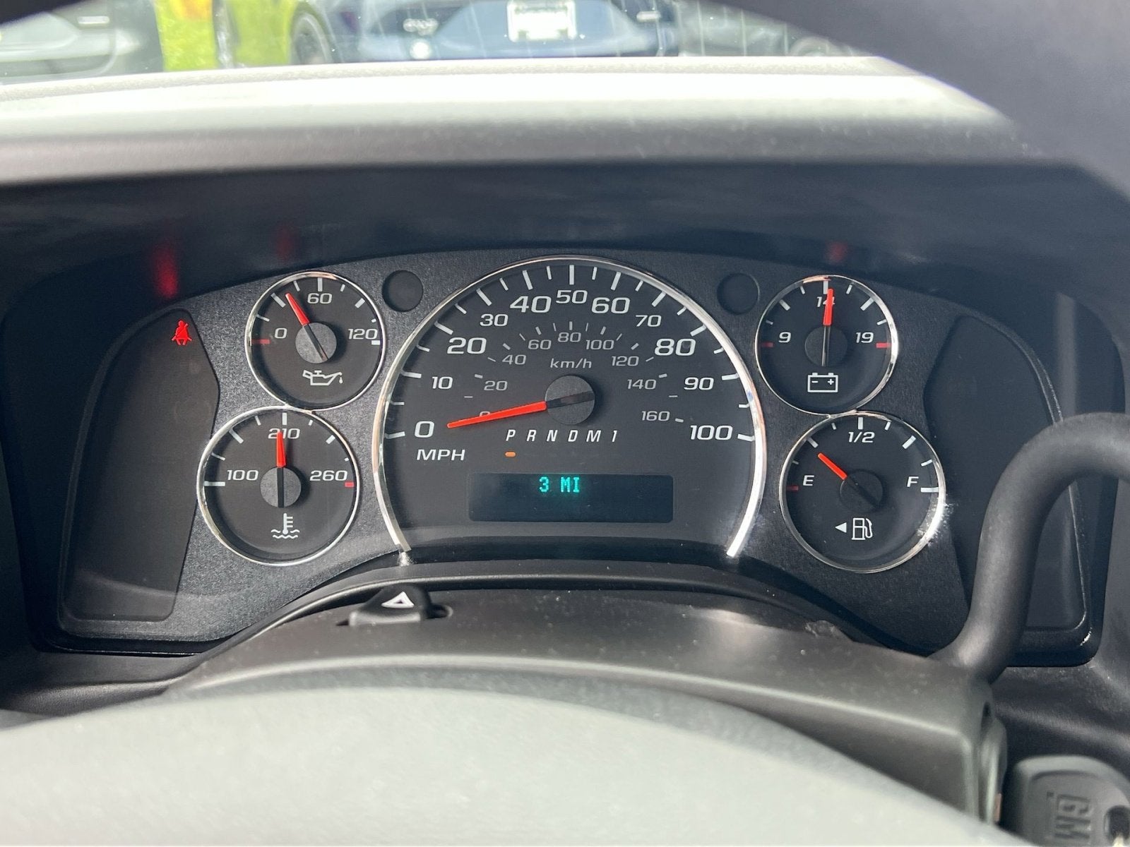 2025 Chevrolet Express 3500 LT