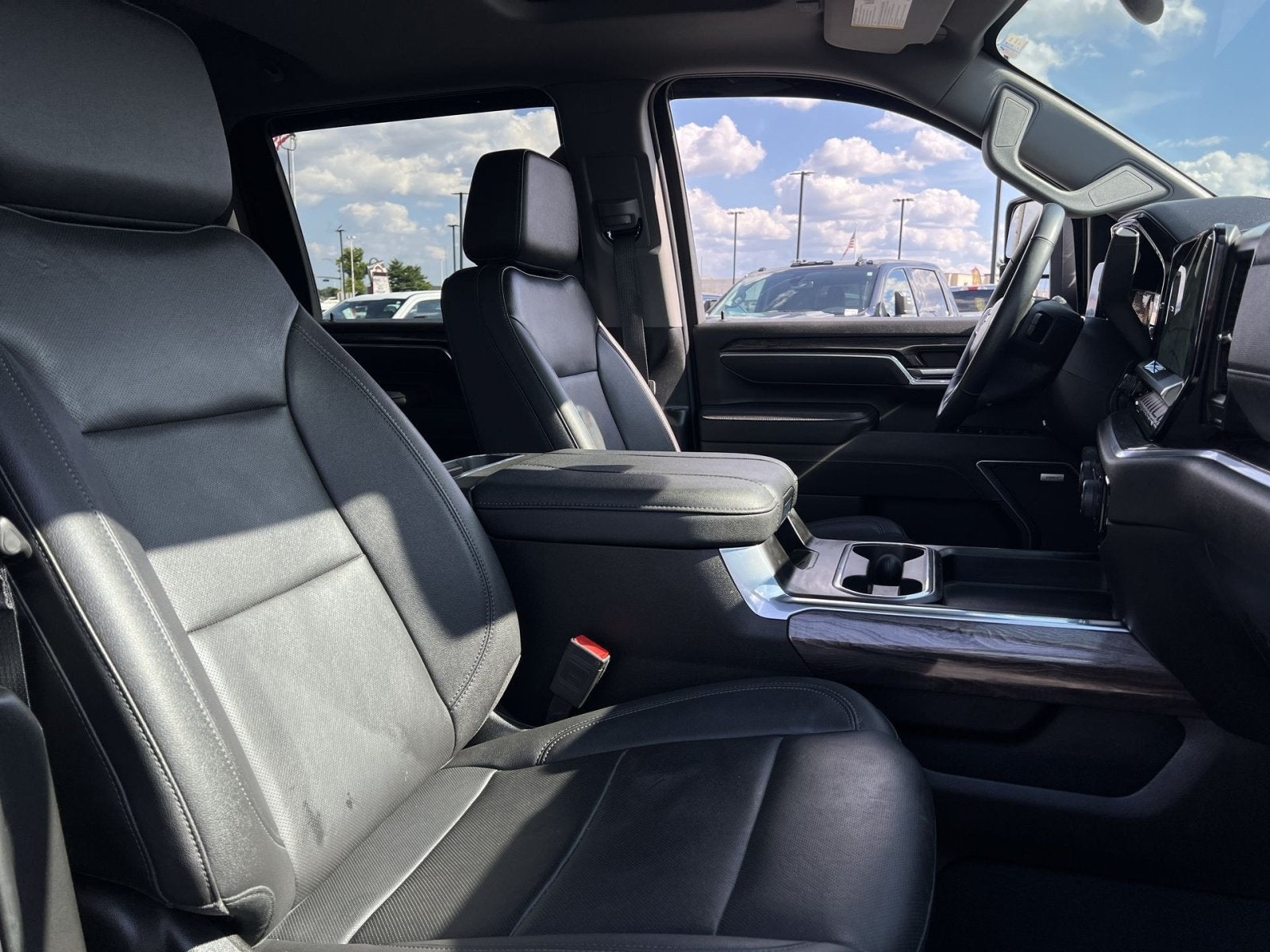 2025 Chevrolet Silverado 3500HD LTZ